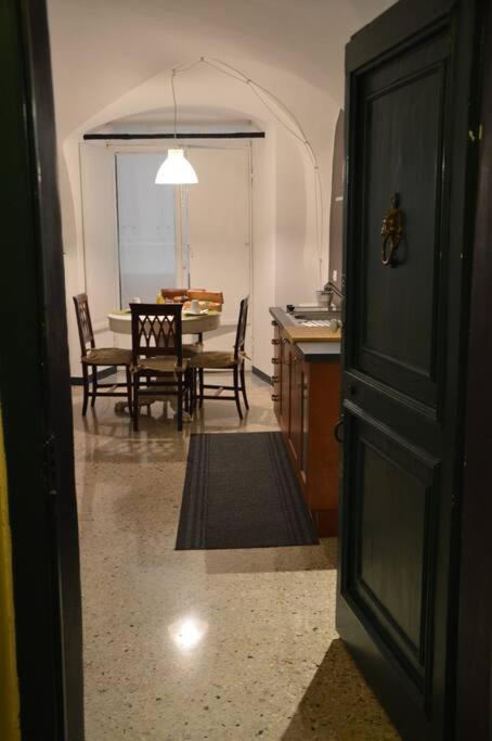 Nell'antico Nobiliare Palazzo Dei Rolli